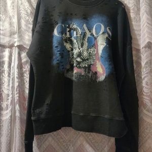 Amiri crewneck sweater great condition it’s a xlarge need gone asap